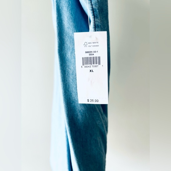 Old Navy sleeveless denim top, v-neck, size XL, NWT - Picture 4 of 4